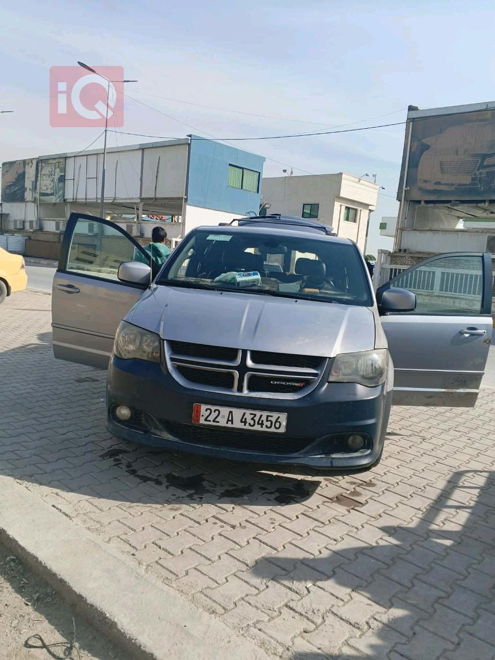 دودج جراند كارافان